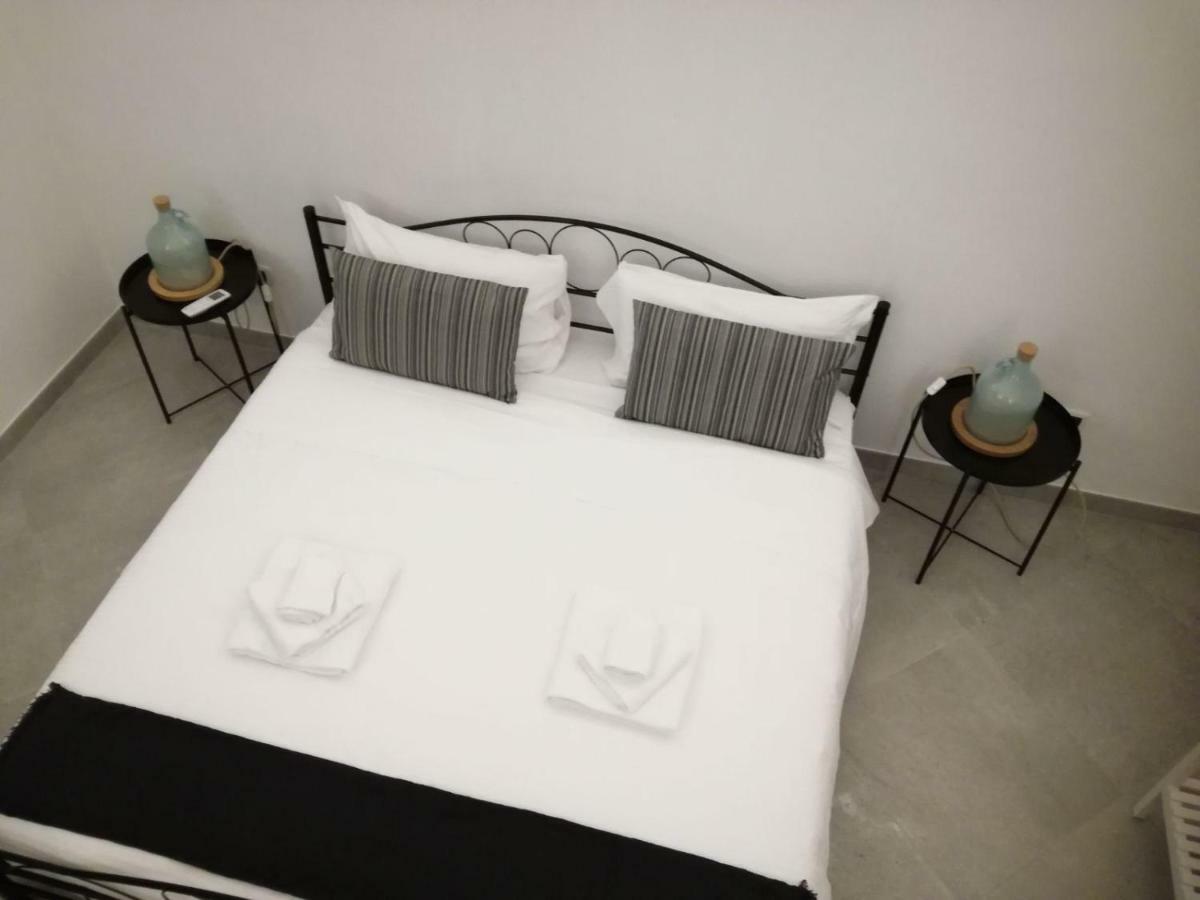 Suite Al Ponte 2.0 塔兰托 外观 照片